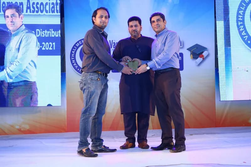 9th Execellence Award