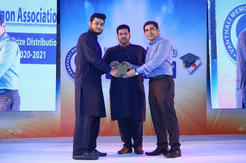 9th Execellence Award