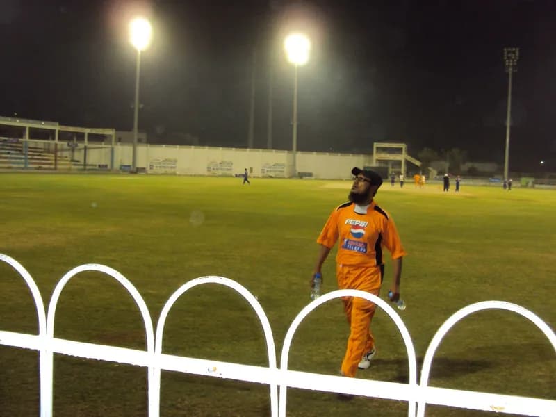4th APMF FINAL MATCH B/W Vanthali & Bantva Memon Association 2010