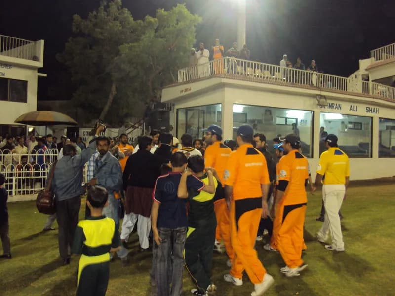 4th APMF FINAL MATCH B/W Vanthali & Bantva Memon Association 2010